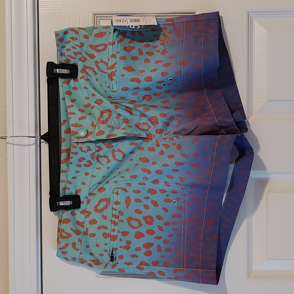 Rare 5fin by Aftco Leopard Fish Shorts